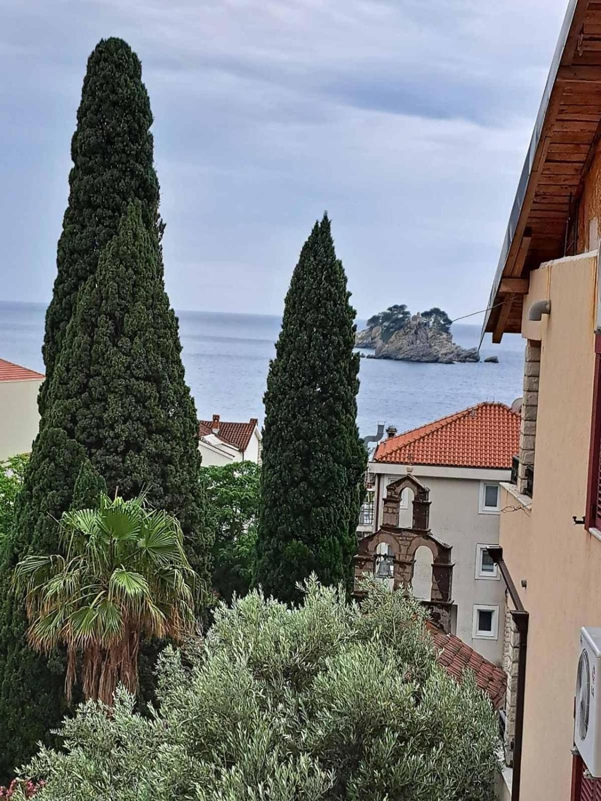 Ferienwohnung The Four Fish Petrovac na moru Exterior foto